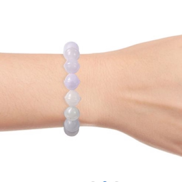 ‼️ NATURAL JADE BURMESE CARVED BEADS❣️ - Picture 2 of 4